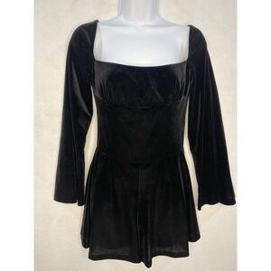 Black‎ Velvet feel miniskirt look romper. M 90's whimsigoth babydoll neck line